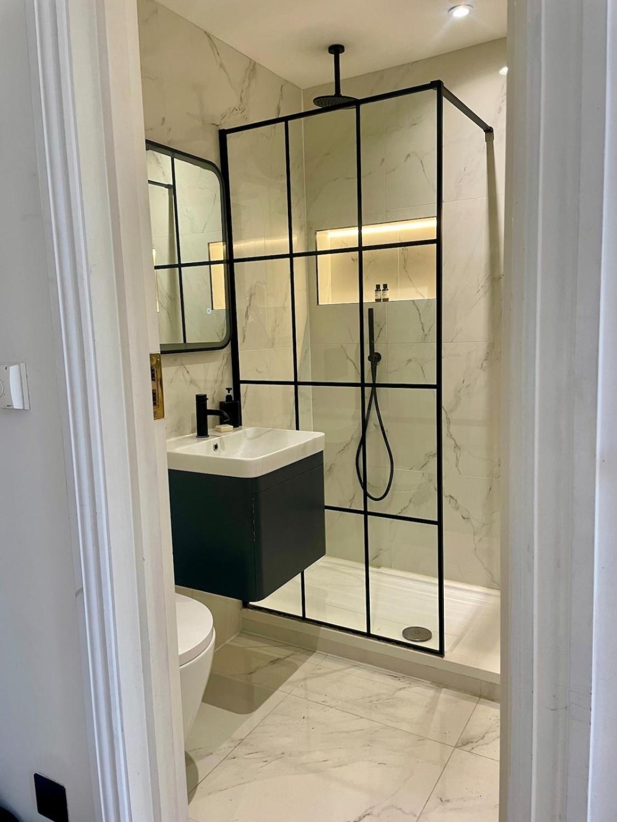 Fabulous In The Heart Of Kensington Apartamento